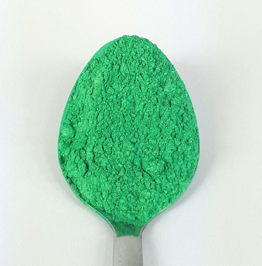 Bejewelled green cosmetic mica powder