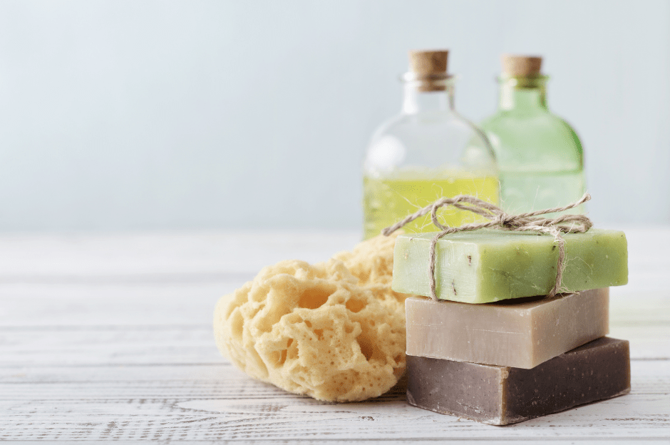 How To Make Melt and Pour Soap (Beginners Guide)